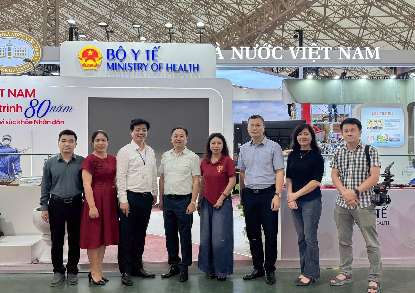 BỆNH VIỆN RĂNG HÀM MẶT TRUNG ƯƠNG HÀ NỘI THAM GIA TRIỂN LÃM THÀNH TỰU ĐẤT NƯỚC